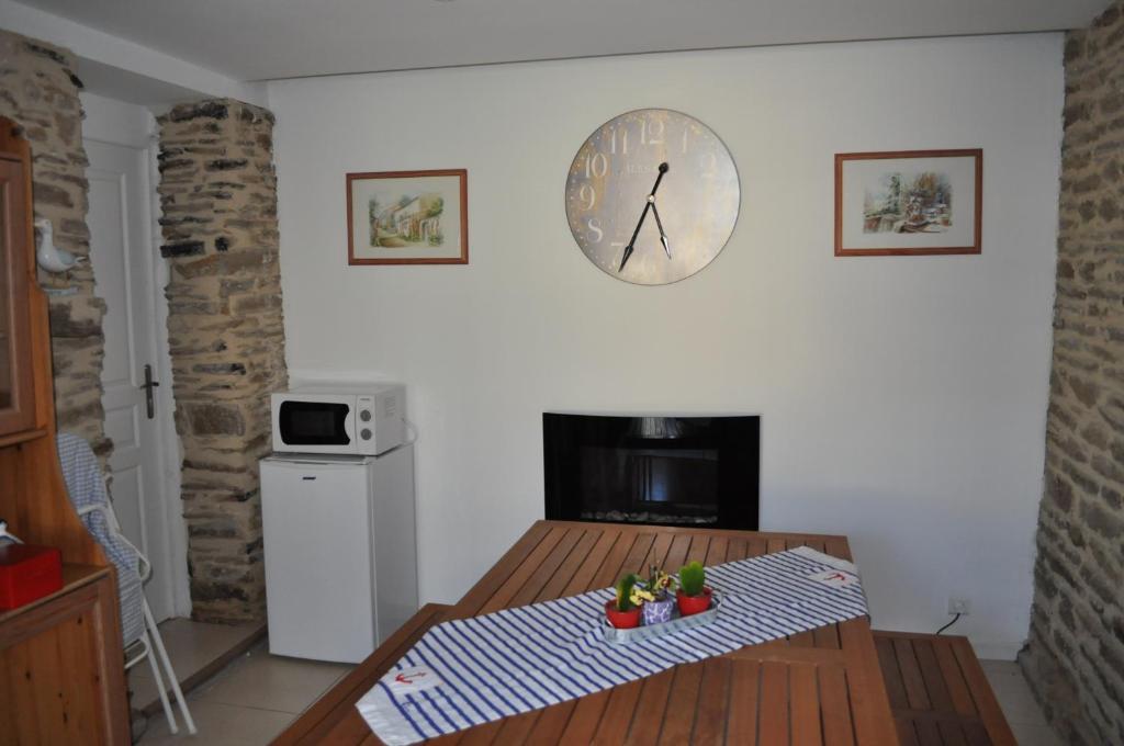 Le Petit Kerangoi Bed & Breakfast Pont-Aven Exterior foto